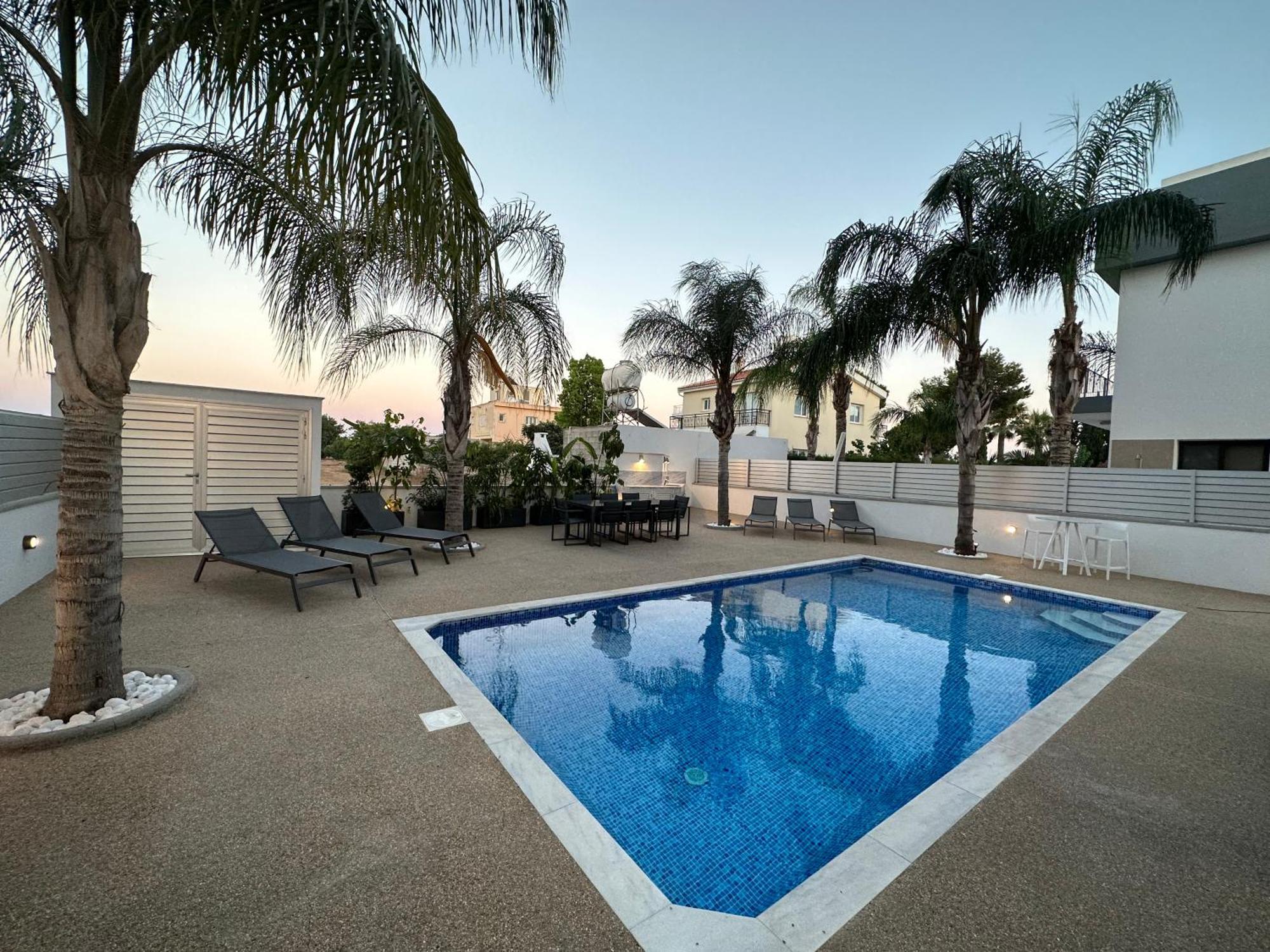 Valerian Palm Villas - Napa'S Secret Escape Ajia Napa Zewnętrze zdjęcie