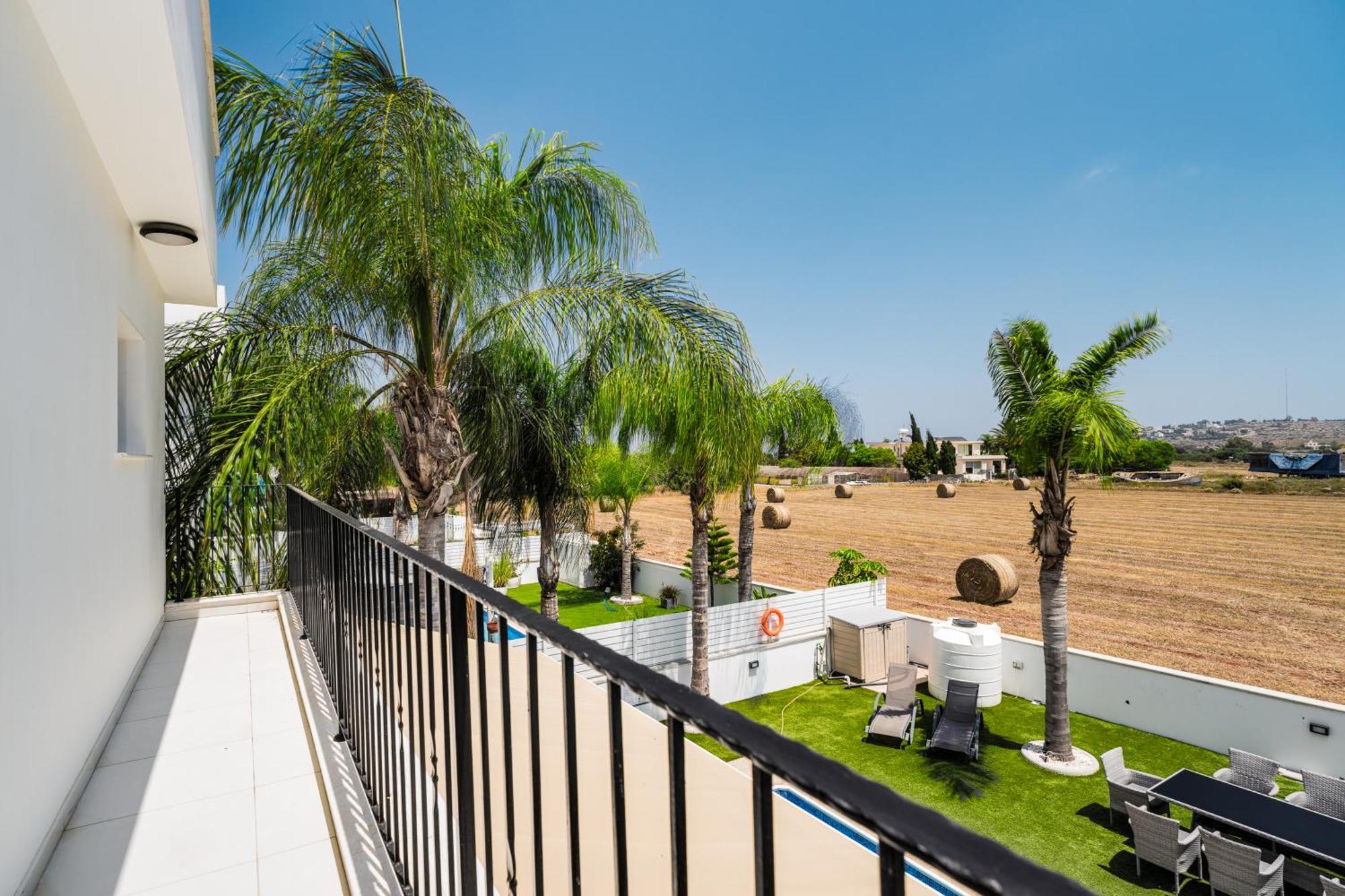 Valerian Palm Villas - Napa'S Secret Escape Ajia Napa Zewnętrze zdjęcie